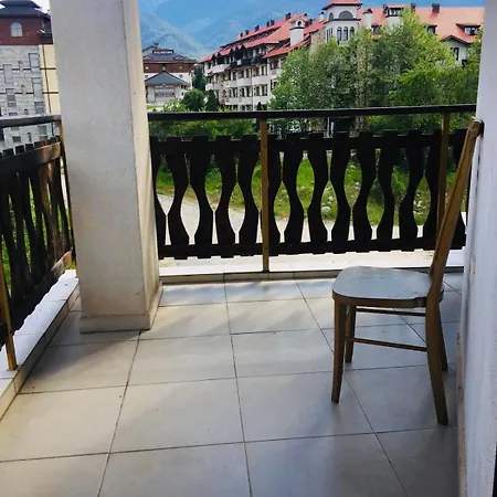 Beautiful Two Bedroom 4th Floor In Elegant Luxe With Pool, Sauna, Gym And Steam 4* بانسكو