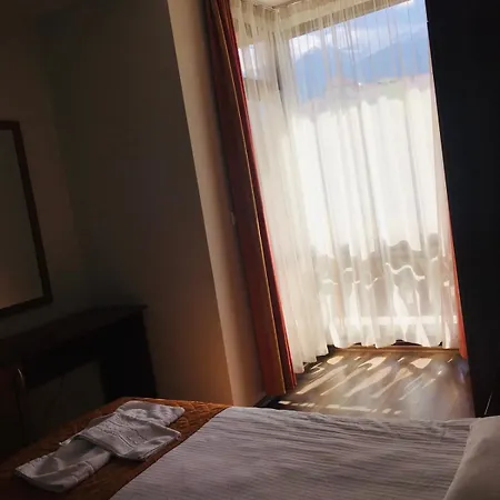 Beautiful Two Bedroom 4th Floor In Elegant Luxe With Pool, Sauna, Gym And Steam شقة فندقية 4*