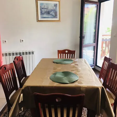 Lägenhetshotell Beautiful Two Bedroom 4th Floor In Elegant Luxe With Pool, Sauna, Gym And Steam 4*