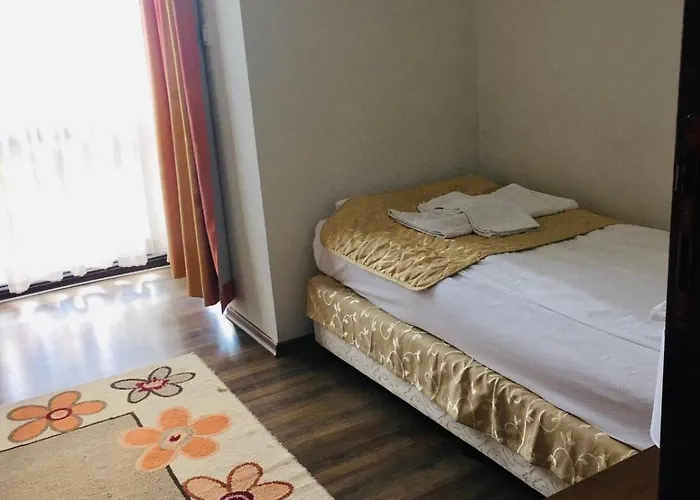 Aparthotel Beautiful Two Bedroom 4th Floor In Elegant Luxe With Pool, Sauna, Gym And Steam Bansko