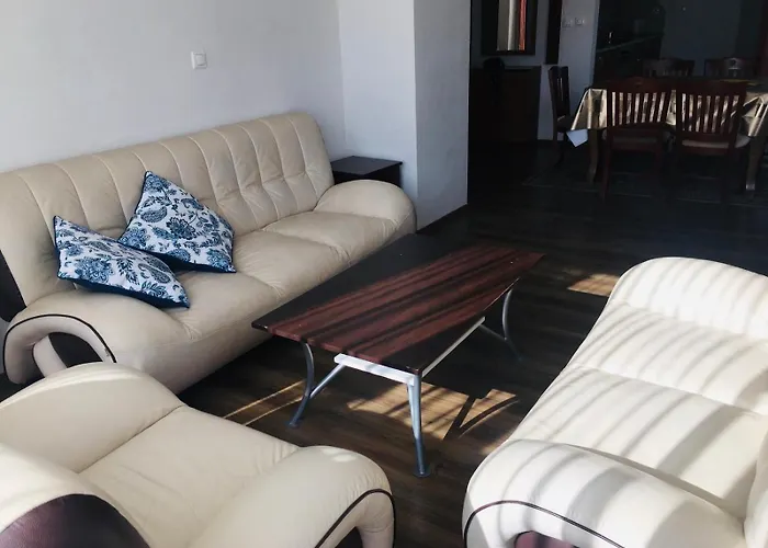 Beautiful Two Bedroom 4th Floor In Elegant Luxe With Pool, Sauna, Gym And Steam 4*